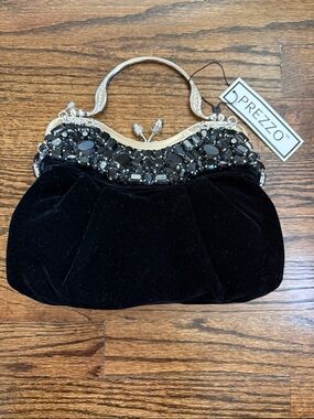 NWT, Prezzo Black Jeweled Velvet Evening Clutch